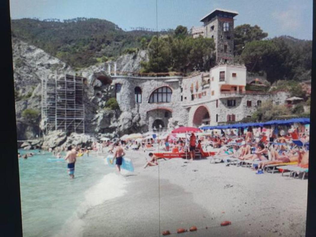 Deluxe 4 Bedrooms In Fegina Monterosso 몬테로소 알 마레 외부 사진
