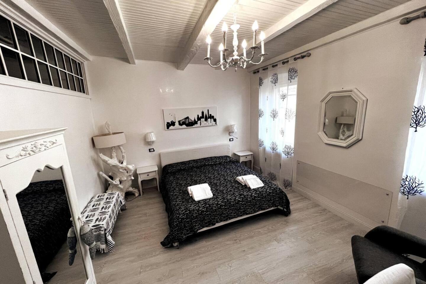 Deluxe 4 Bedrooms In Fegina Monterosso 몬테로소 알 마레 외부 사진