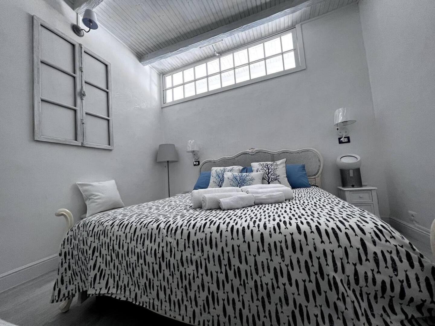 Deluxe 4 Bedrooms In Fegina Monterosso 몬테로소 알 마레 외부 사진