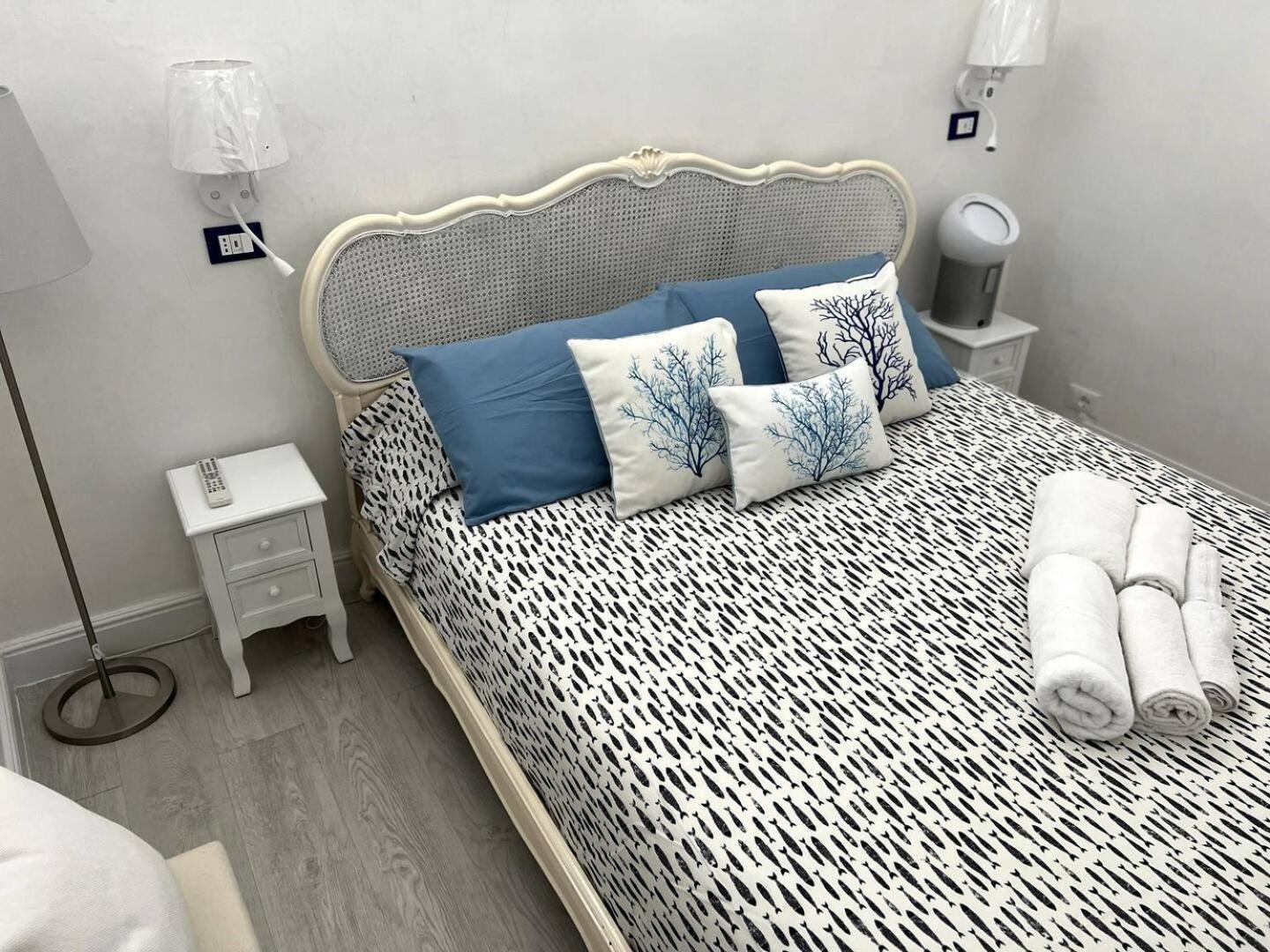 Deluxe 4 Bedrooms In Fegina Monterosso 몬테로소 알 마레 외부 사진