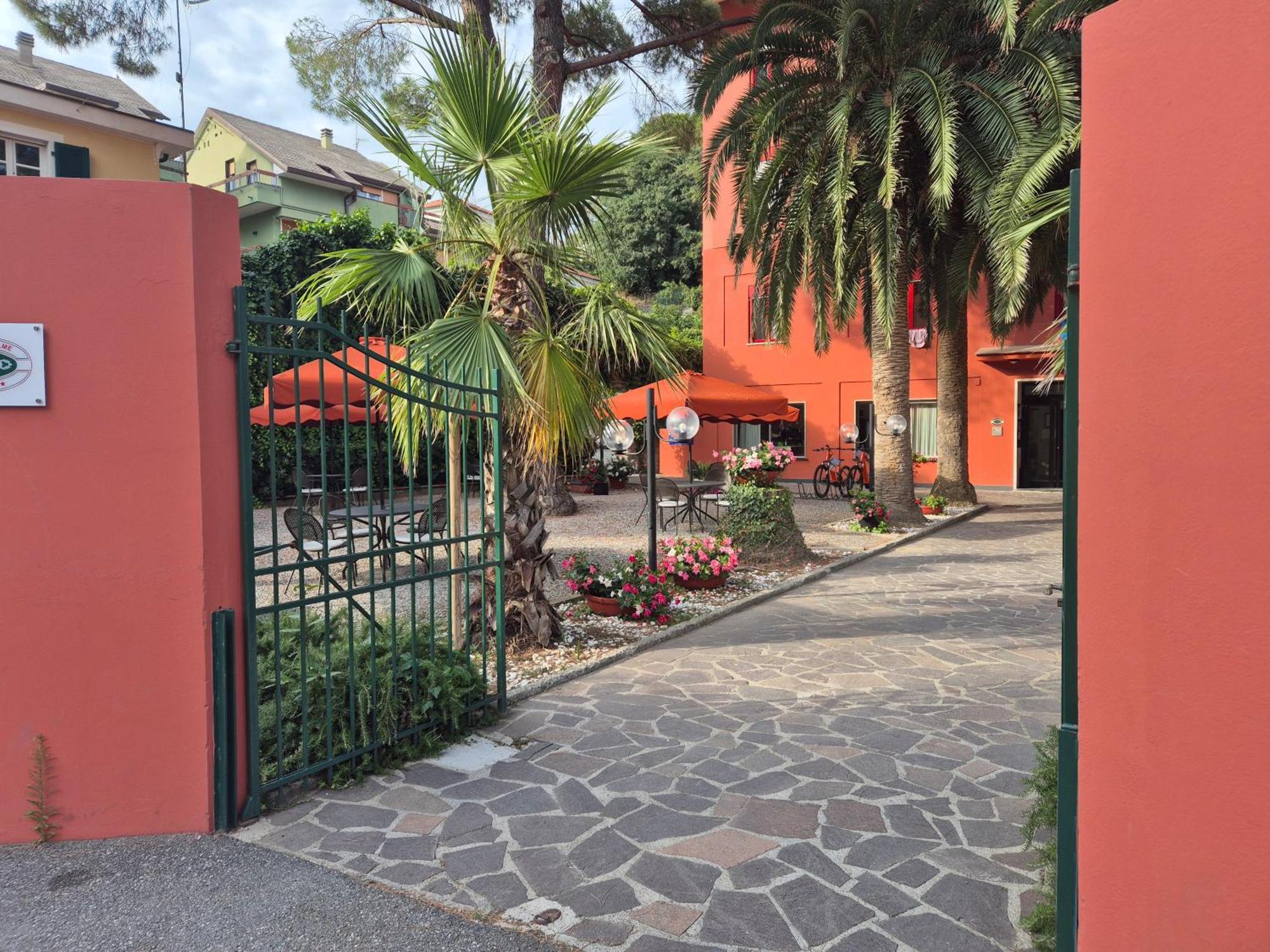 Deluxe 4 Bedrooms In Fegina Monterosso 몬테로소 알 마레 외부 사진